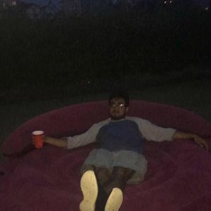 Meet your Posher, Carlos